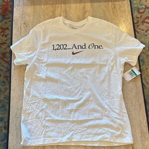 Nike Tara VanDerveer Stanford‎ Cardinal T-Shirt Mens 1202 and One XL NWT